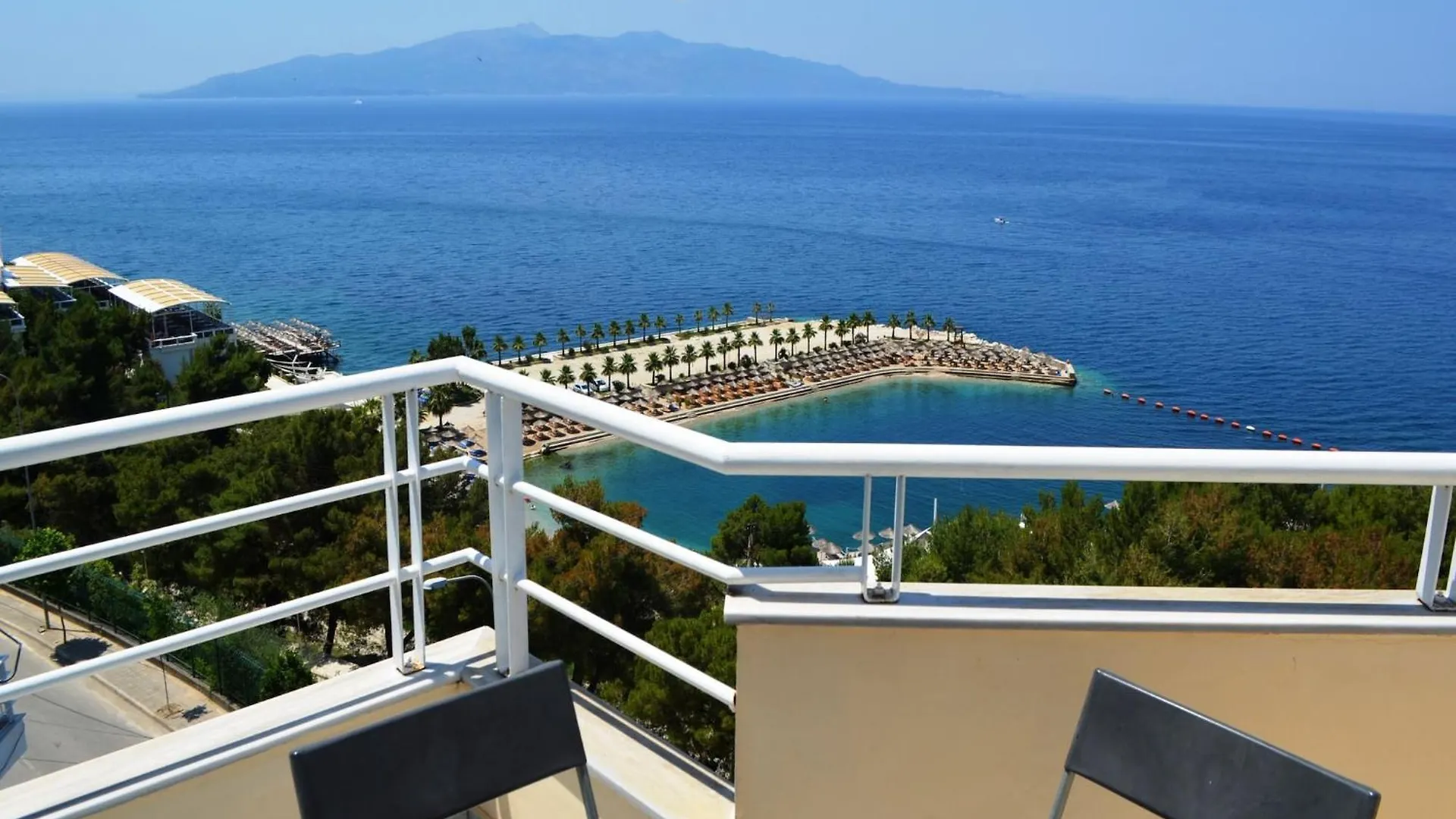 Modern Comfort By The Ionian Sea Sarandë 0*,  アルバニア